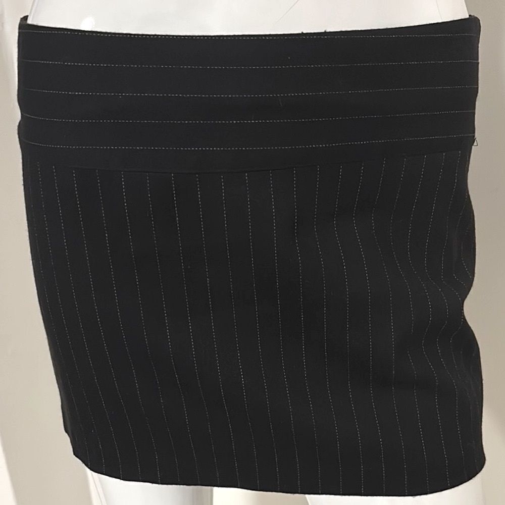 Vintage Y2K Forever 21 Black & White Pinstripe Low Rise Mini Skirt Interview